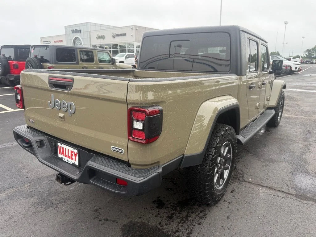 Certified Used 2020 Green Jeep Overland image 3
