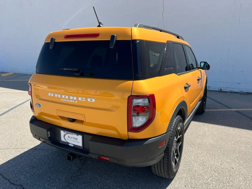 Used 2022 Orange Metallic Ford Big Bend image 5