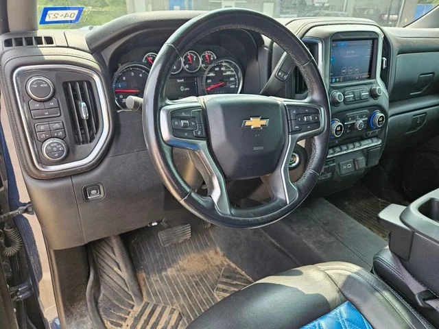 Used 2021 Northsky Blue Metallic Chevrolet LT image 11