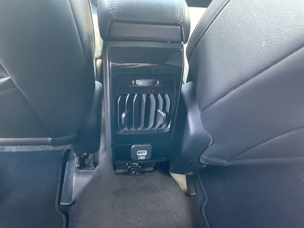 2025 Jeep Compass Limited - Photo 22
