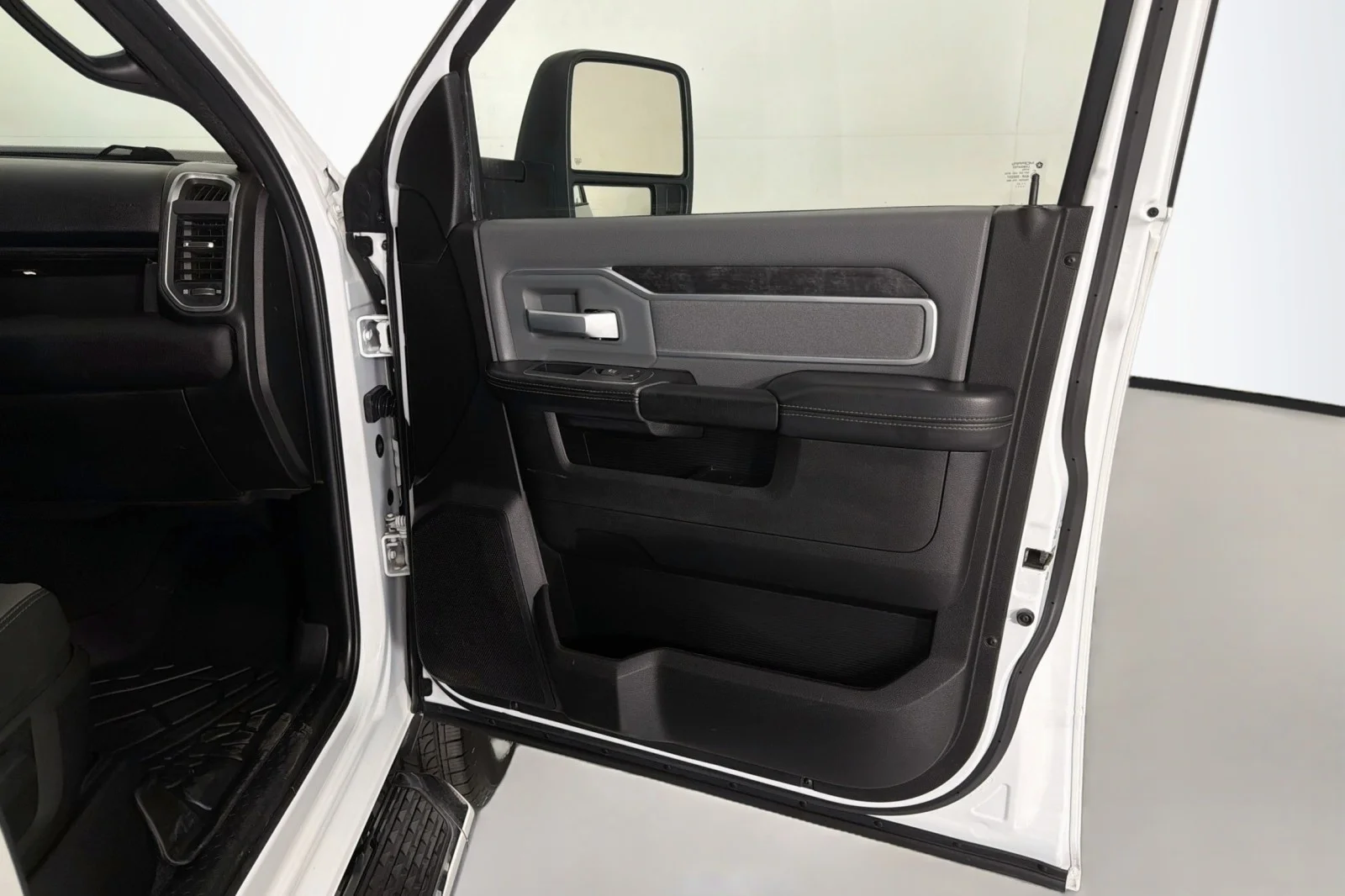 Used 2023 Bright White Clearcoat Ram Big Horn image 25