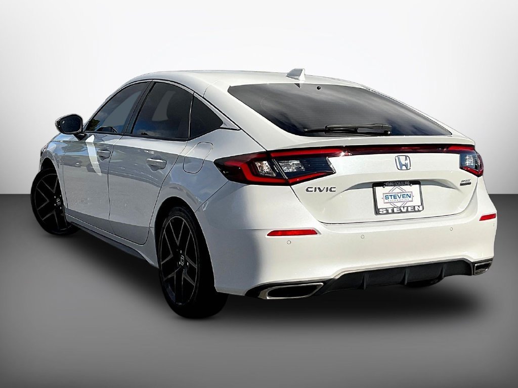 Used 2022 White Honda Sport Touring image 4