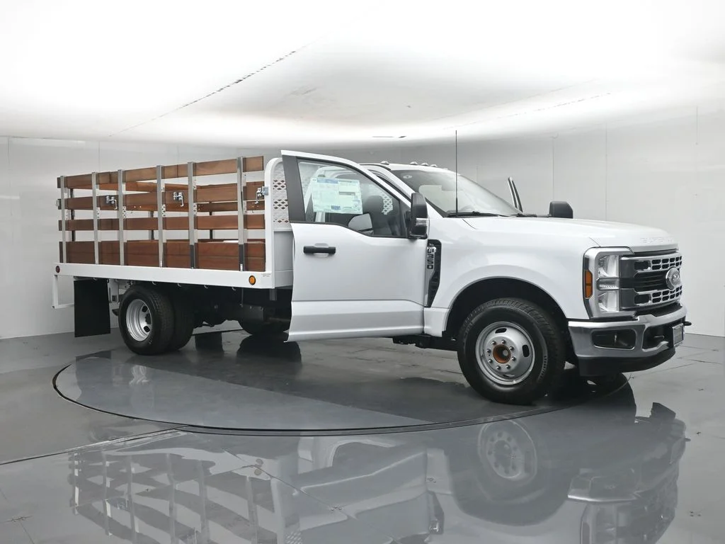 New 2026 White Ford XL image 27