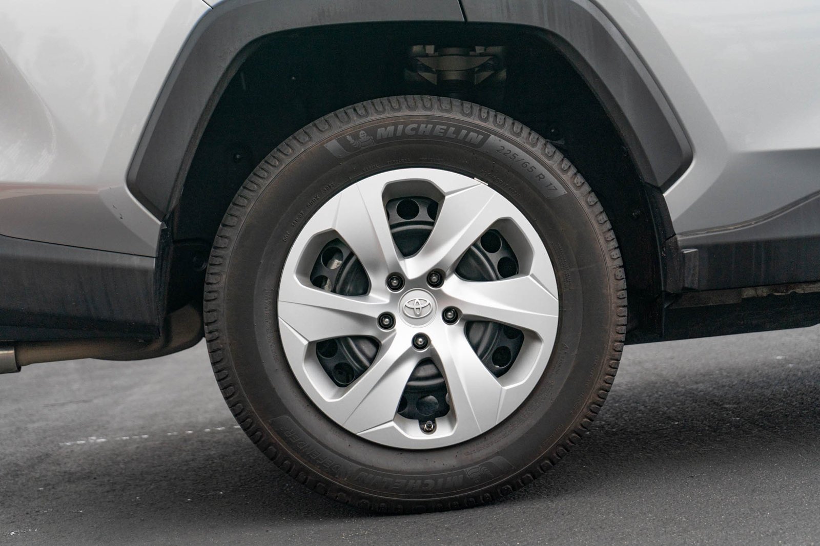 Certified Used 2021 Silver Sky Metallic Toyota LE image 6