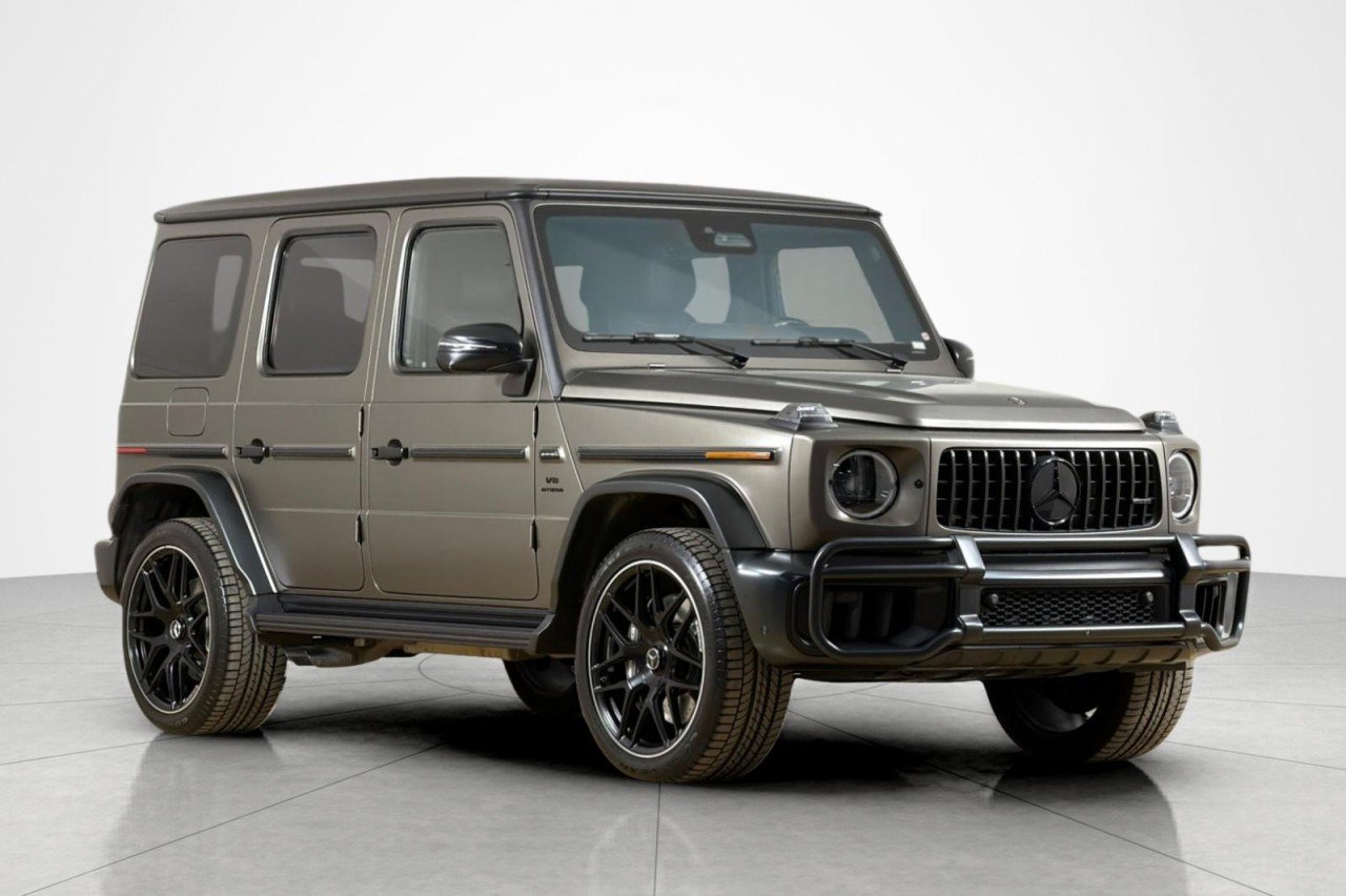 Certified Used 2025 MANUFAKTUR Monza Grey magno Mercedes-Benz AMG® G 63 image 7