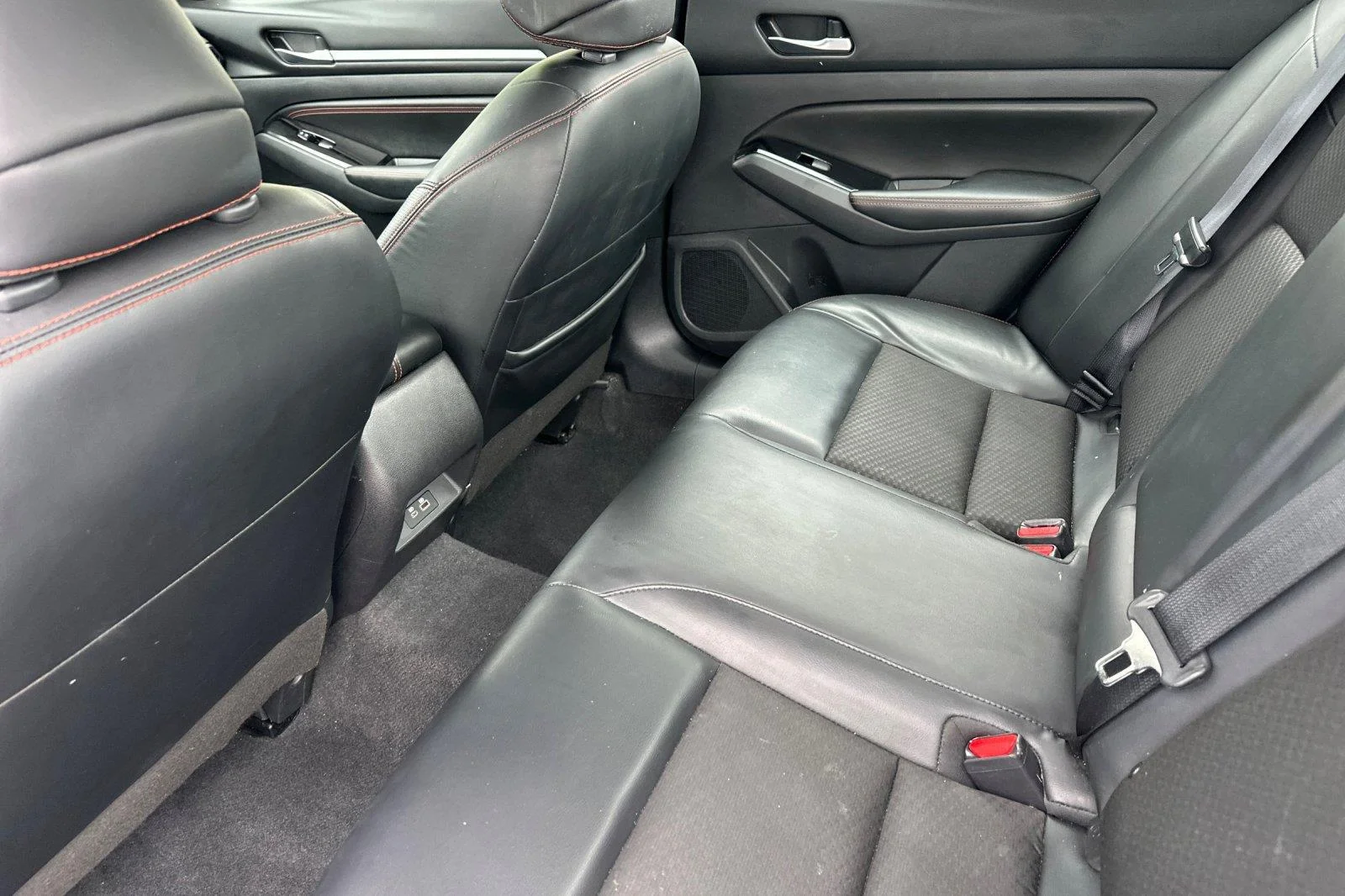 Used 2023 Brilliant Silver Metallic Nissan 2.5 SR image 12