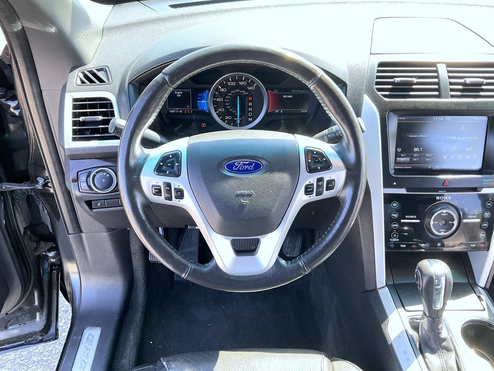 Used 2015 Black Ford Limited image 11