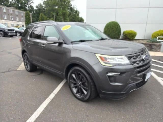 Used 2018 Gray Ford XLT image 9