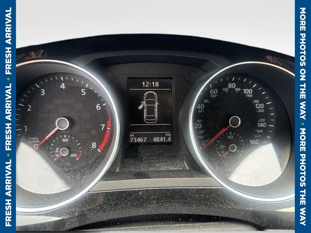 Used 2017  Volkswagen 1.8T SEL image 1