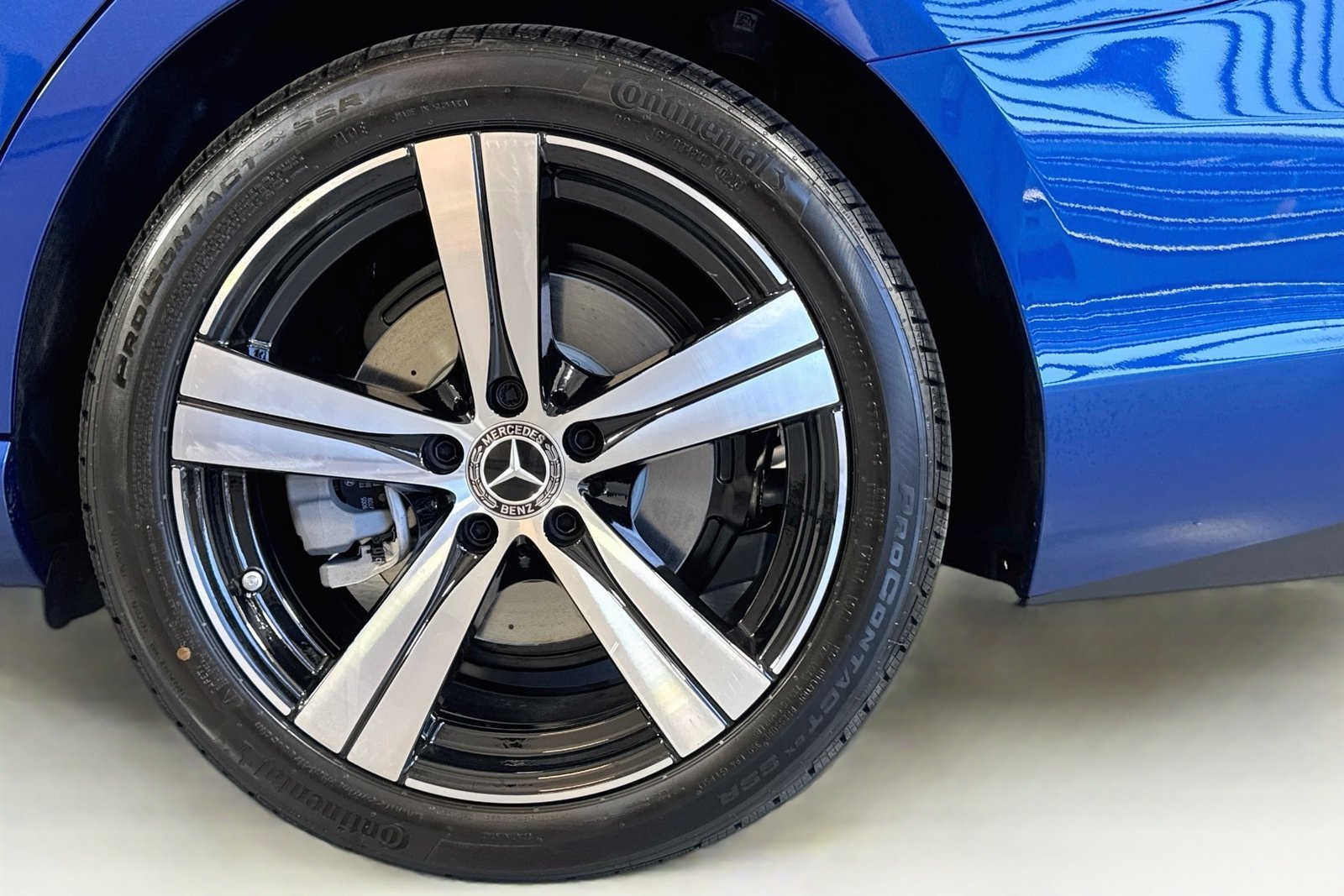New 2026 Starling Blue Metallic Mercedes-Benz C 300 image 29