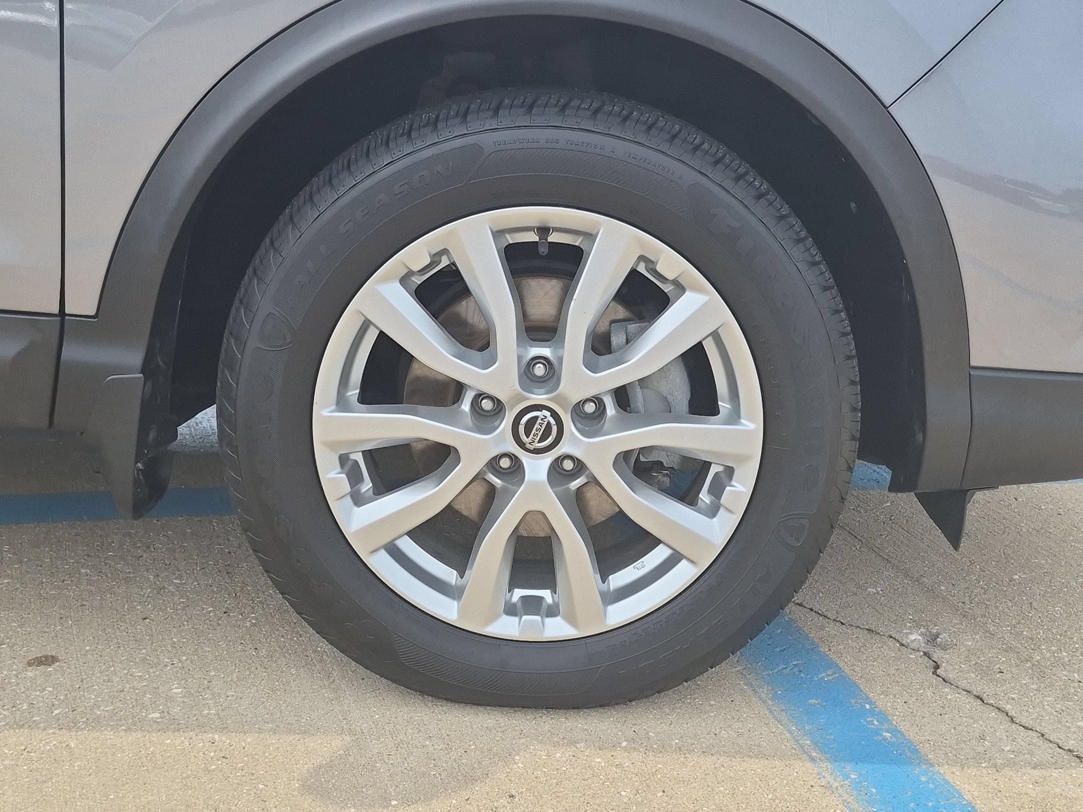 Used 2021 Gun Metallic Nissan S image 30