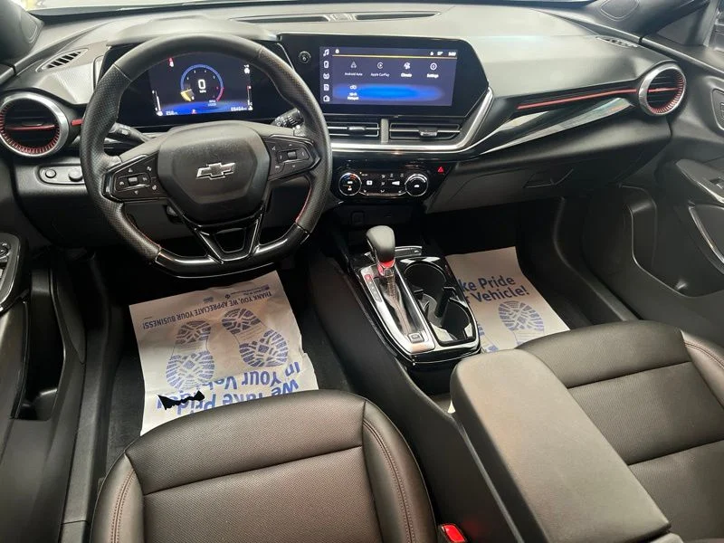 Used 2025 Gray Chevrolet 2RS image 28