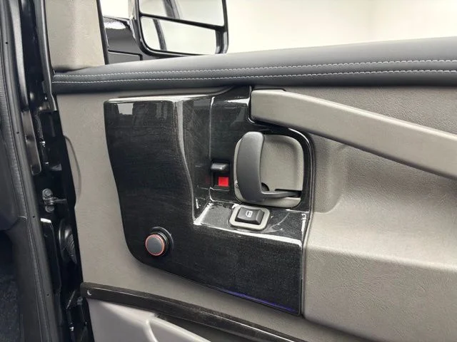 New 2026 Onyx Black GMC Explorer Limited SE image 23