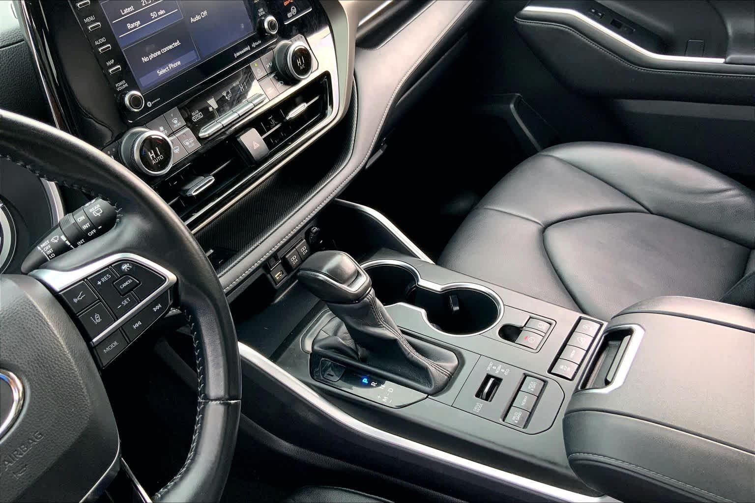 Used 2020 Blueprint Toyota XLE image 16