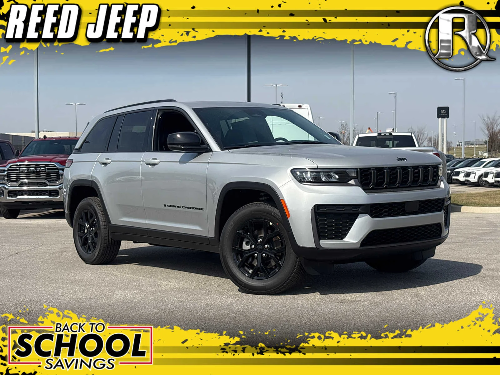 2026 Jeep Grand Cherokee Laredo Altitude