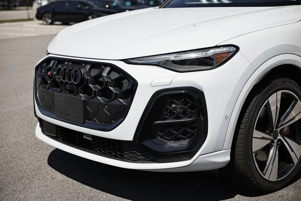 New 2026 Glacier White Metallic Audi Premium Plus image 11