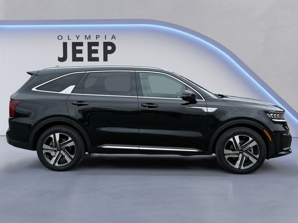 Used 2023 Black Kia SX Prestige image 6