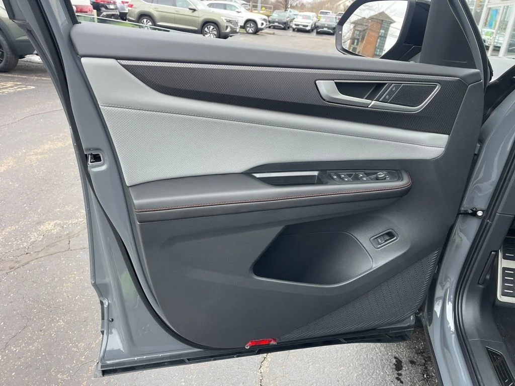 New 2026 Pure Gray Volkswagen 2.0T Peak Edition image 18