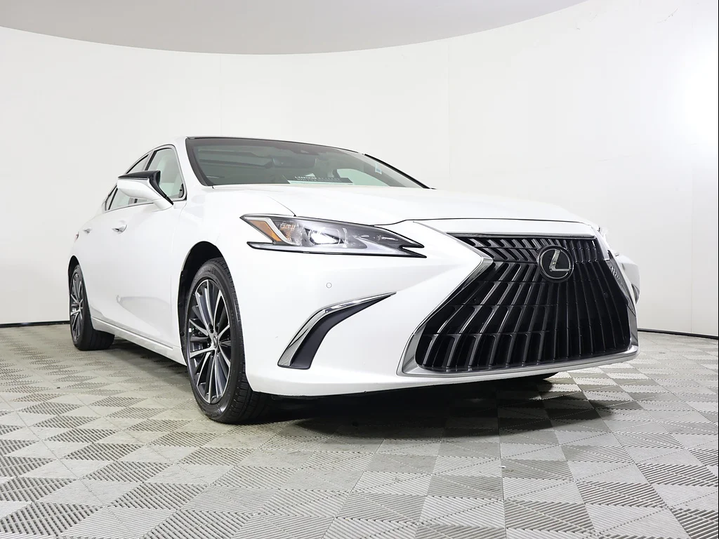 2025 Lexus ES