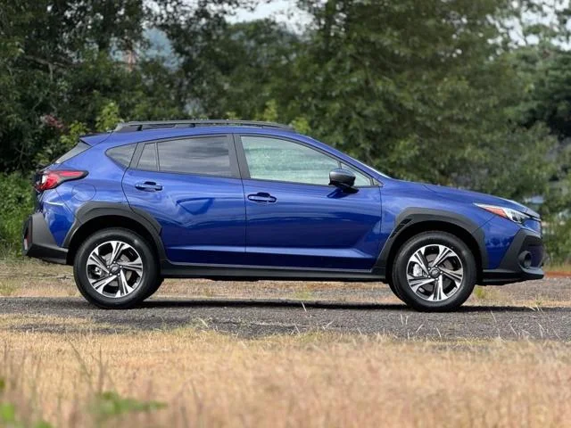 New 2026 SAPPHIRE BLUE PEARL Subaru Premium image 8