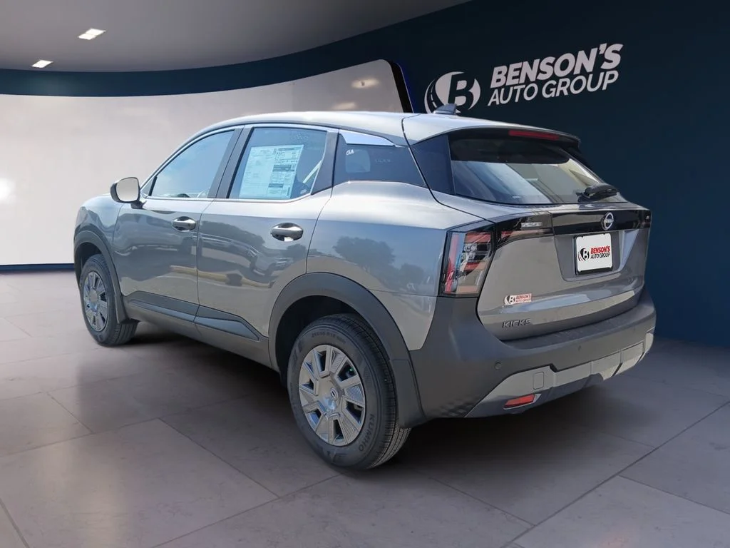 New 2026 Gray Nissan S image 3