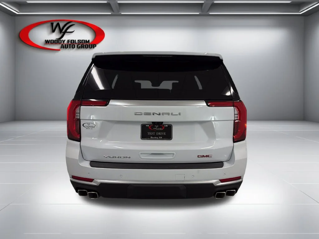 2027 GMC Yukon Denali - Photo 7