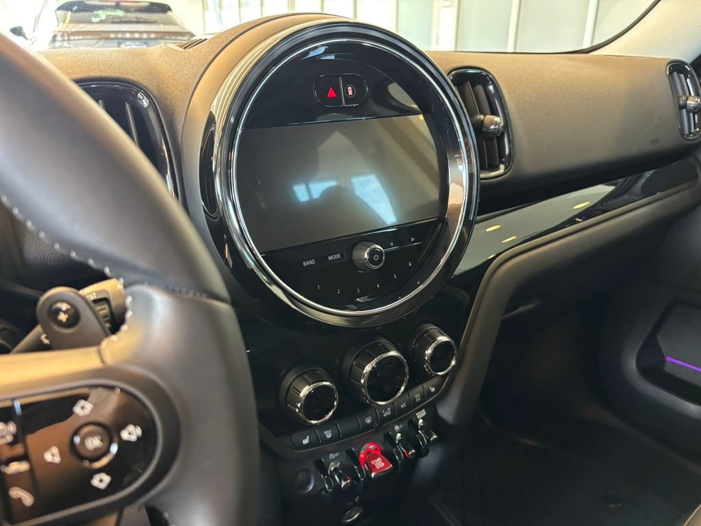 Used 2023 Silver MINI Base image 18