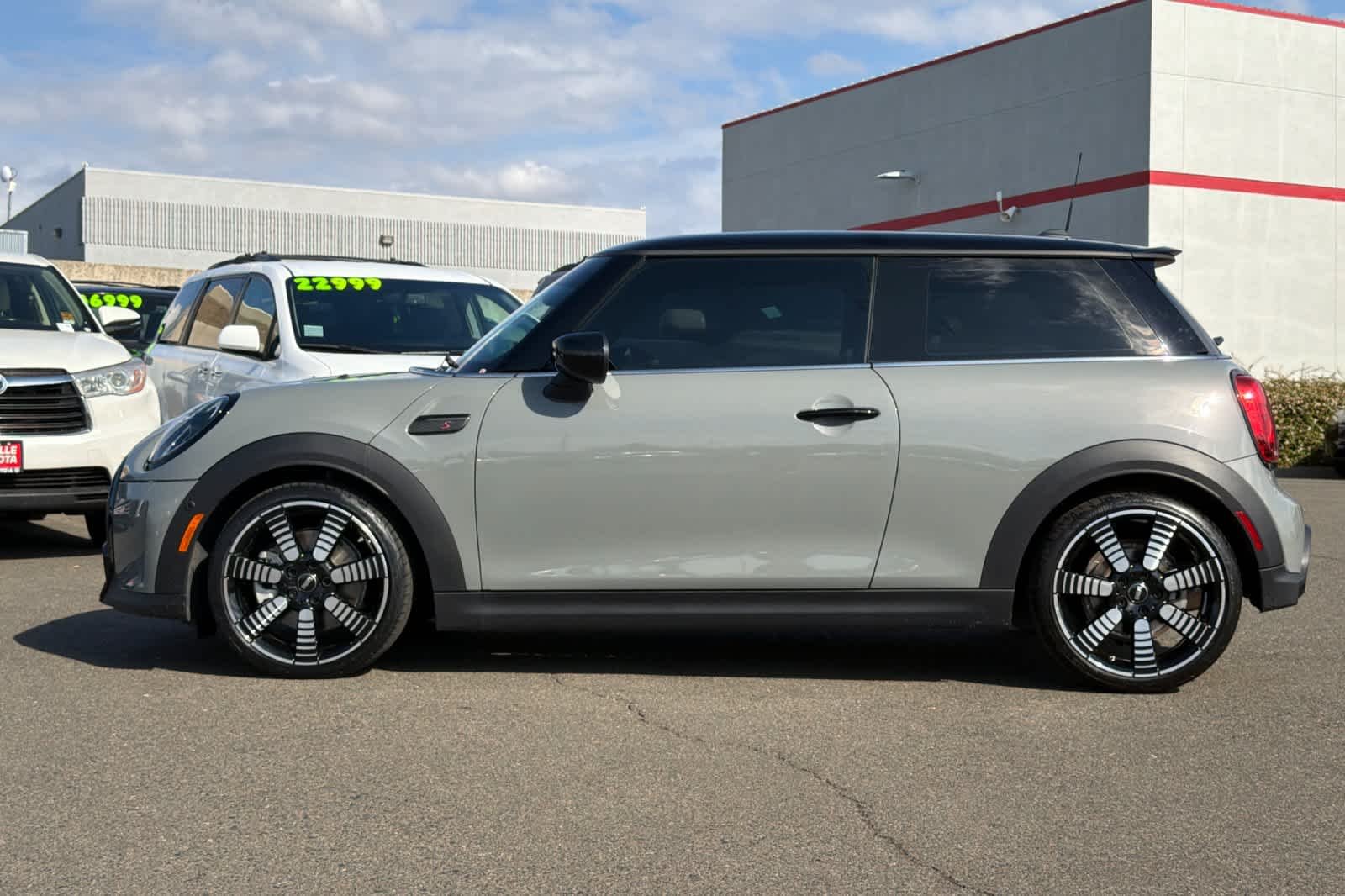 Used 2023 Moonwalk Grey Metallic MINI Cooper S image 8