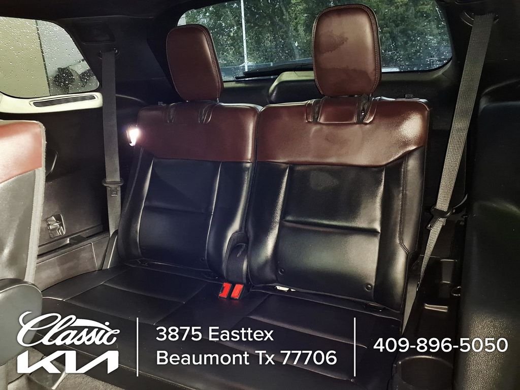 Used 2020 Silver Ford Platinum image 9