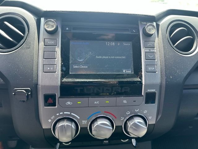 Used 2017 White Toyota SR image 12