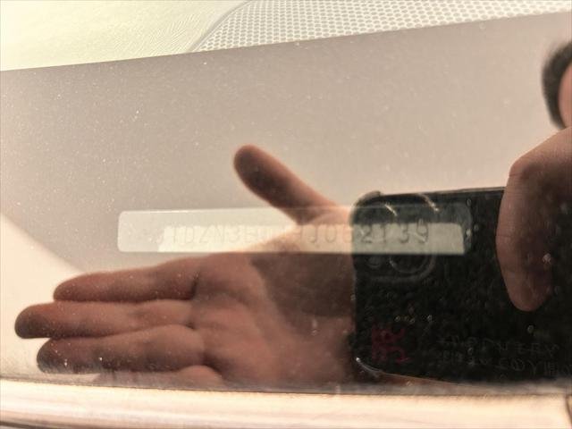 Certified Used 2017 MAGNETIC GRAY MET. Toyota  image 23