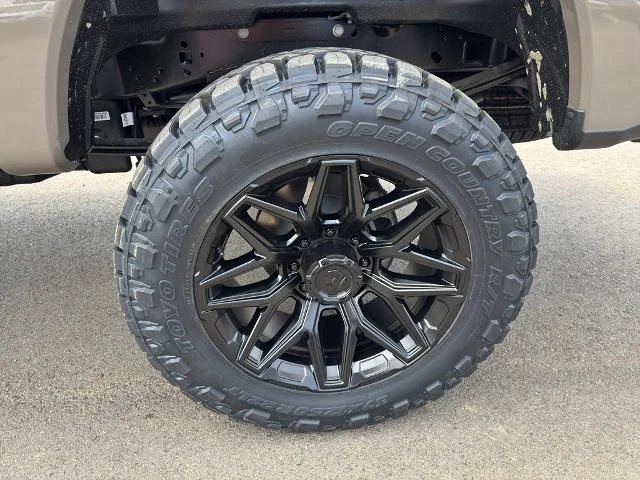 New 2026 Marsh Gray Ford F-250® Lariat® image 9
