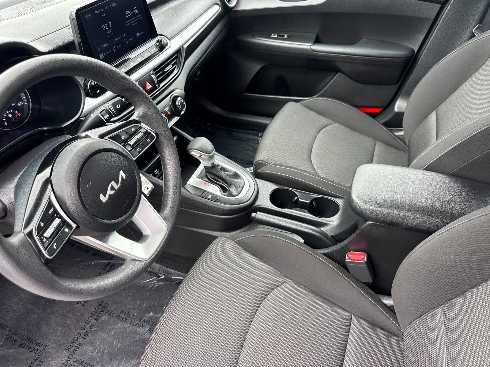 Certified Used 2023 White Kia LXS image 9