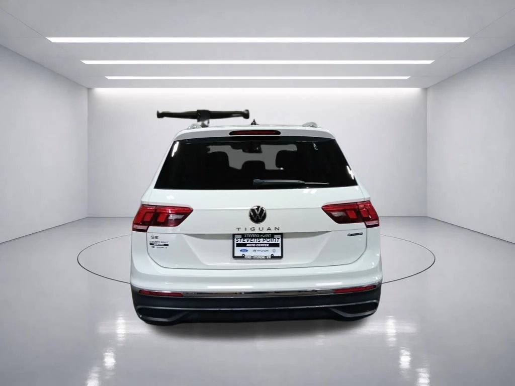 Used 2022 Pure White Volkswagen 2.0T SE image 6