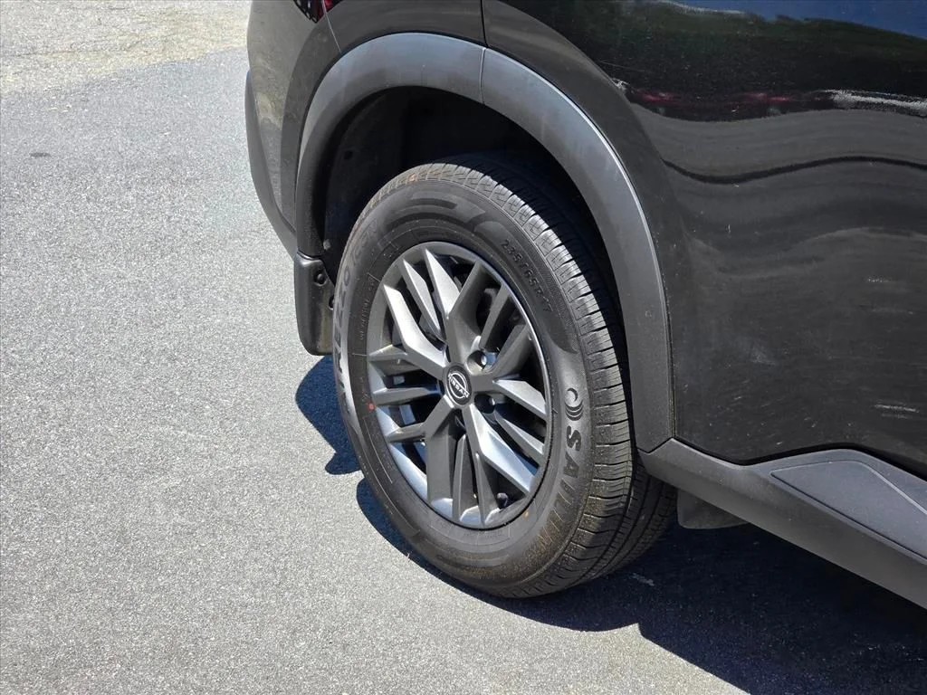 Used 2023 Black Nissan S image 18