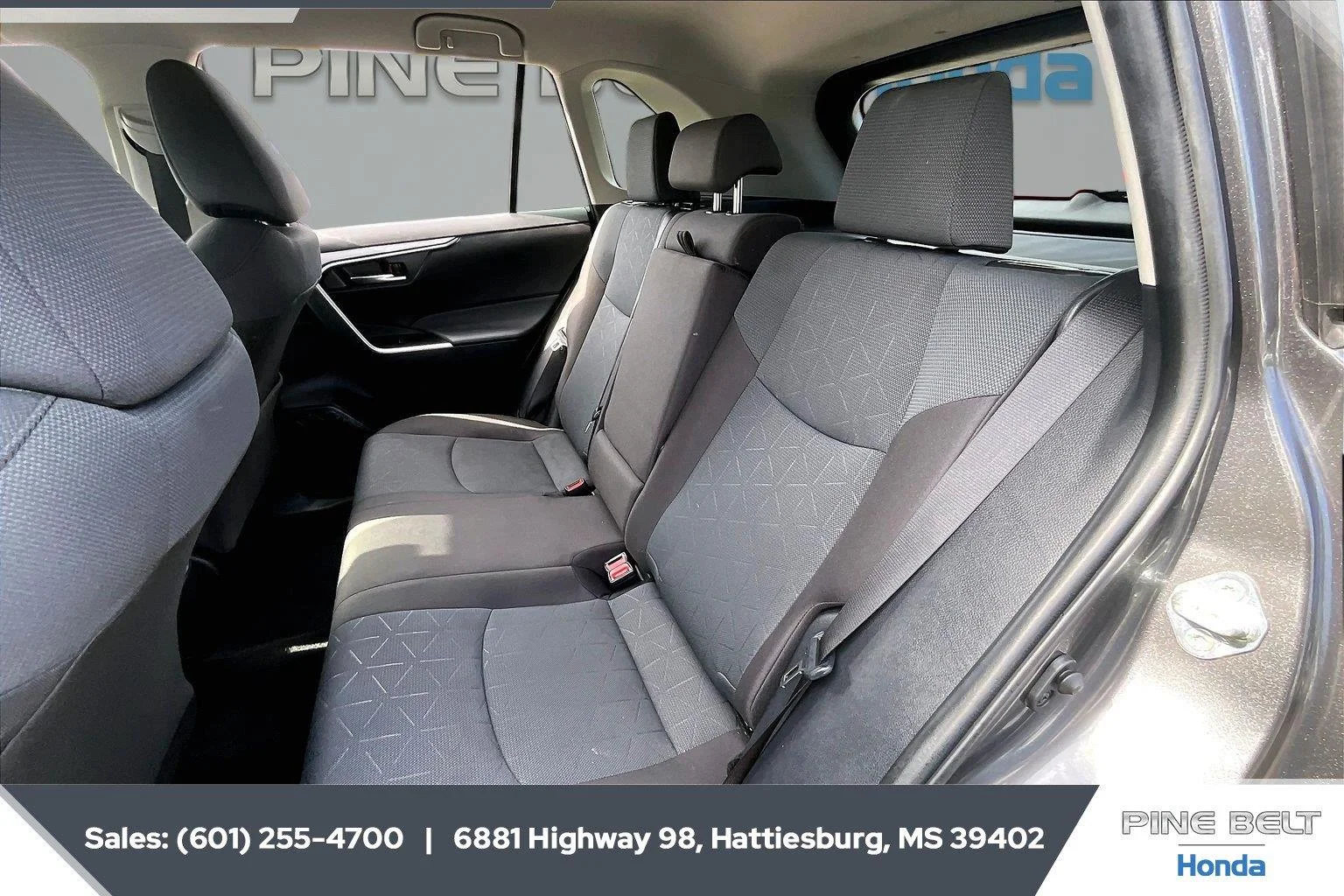 Used 2025 Magnetic Gray Metallic Toyota XLE image 19