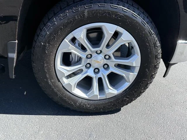 2023 Chevrolet Silverado 1500 LTZ - Photo 29