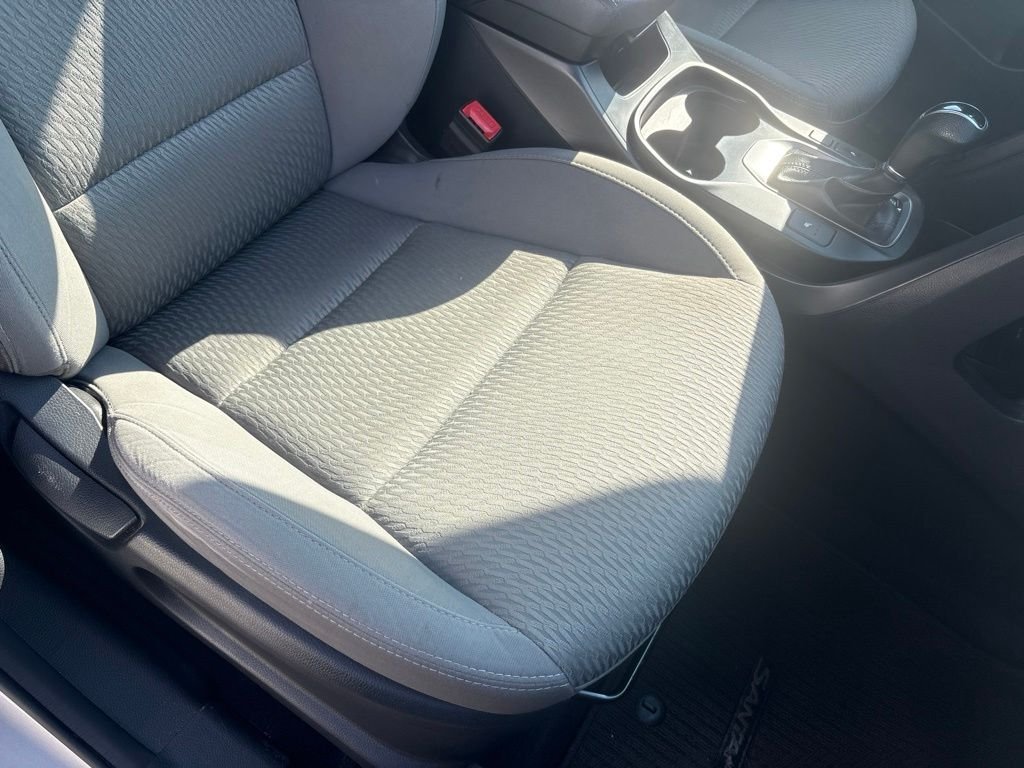 Used 2016 Iron Frost Hyundai SE image 26