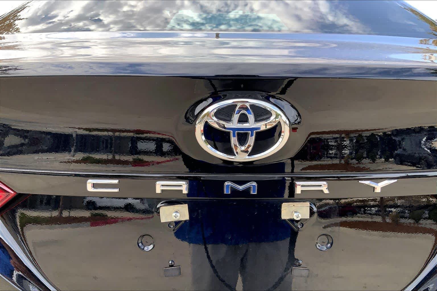 Used 2024 Midnight Black Metallic Toyota LE image 32