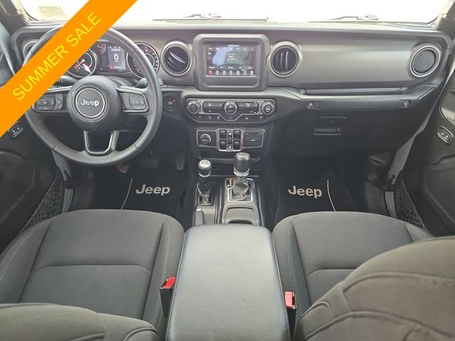 Used 2023 Silver Jeep Sport S image 9