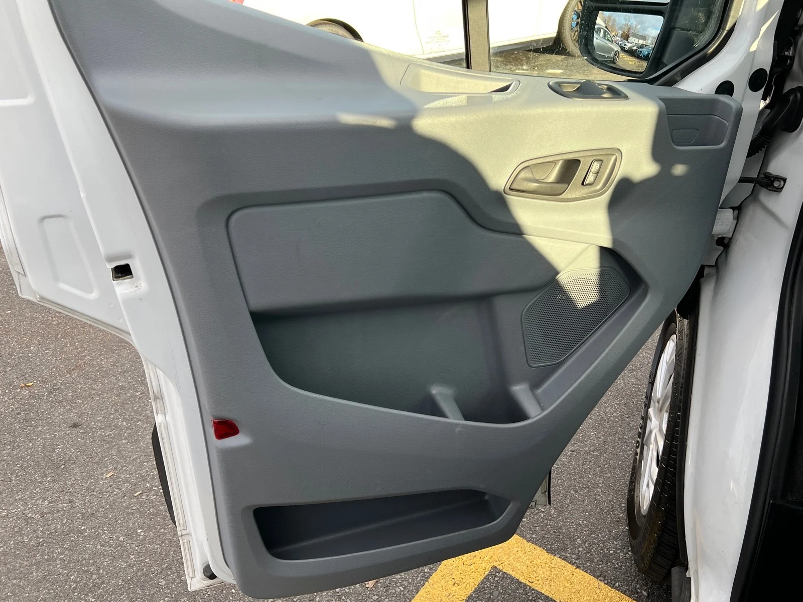 Used 2019 Oxford White Ford XLT T-350 148