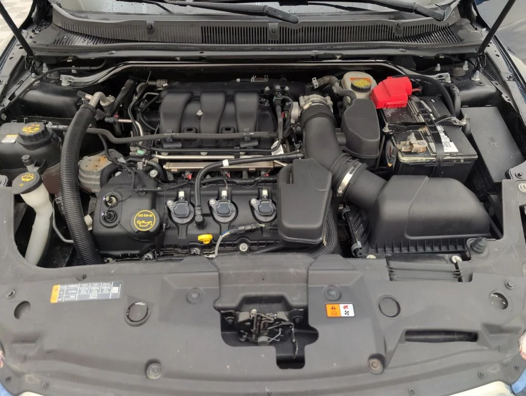 Used 2017 Blue Ford SEL image 36