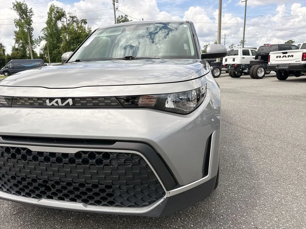 Used 2024 Steel Gray Kia LX image 11