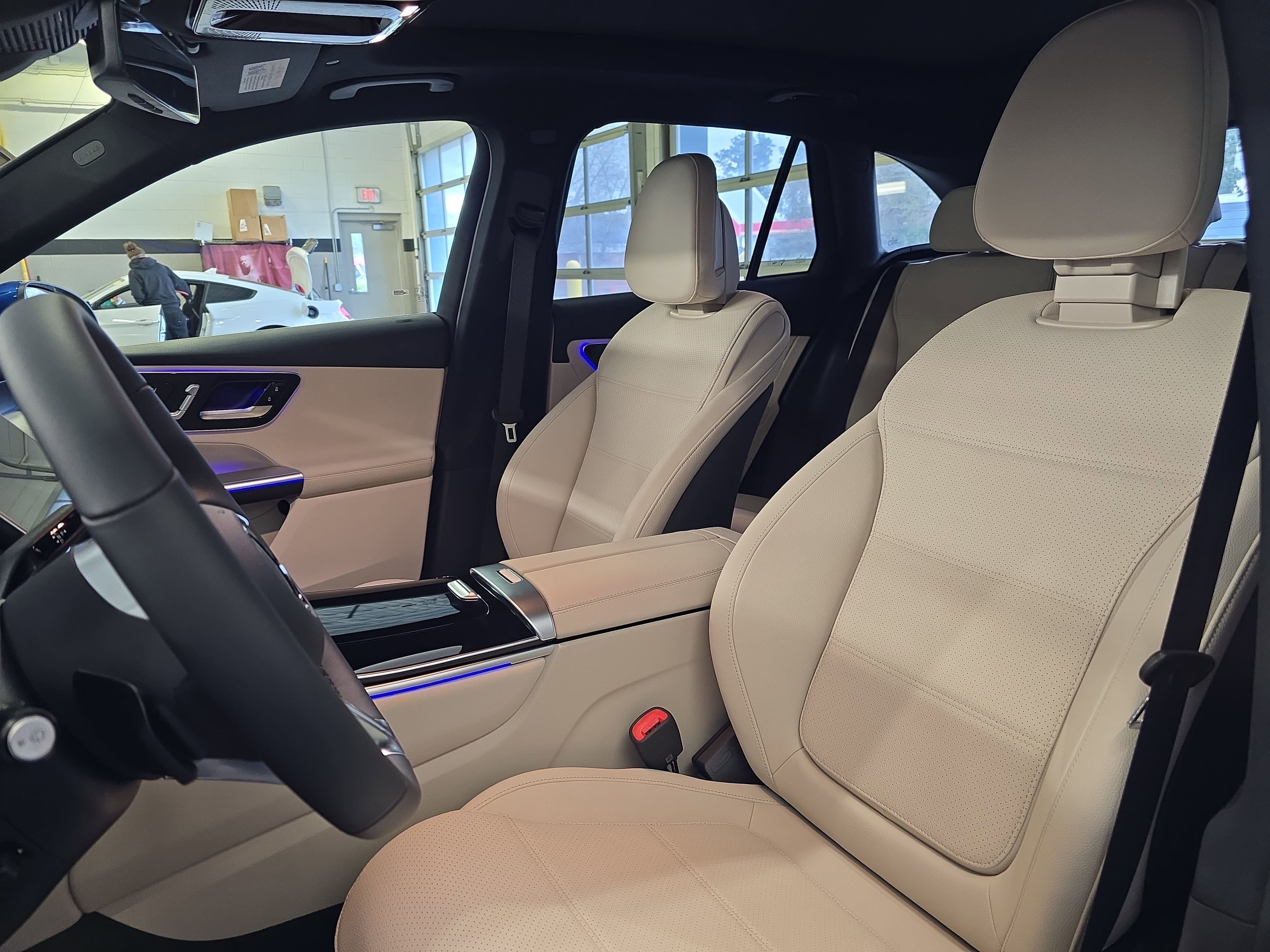 New 2026 Starling Blue Metallic Mercedes-Benz GLC300 image 16