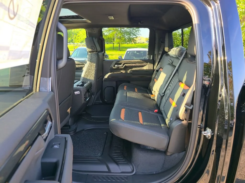 New 2026 Onyx Black GMC AT4 image 26