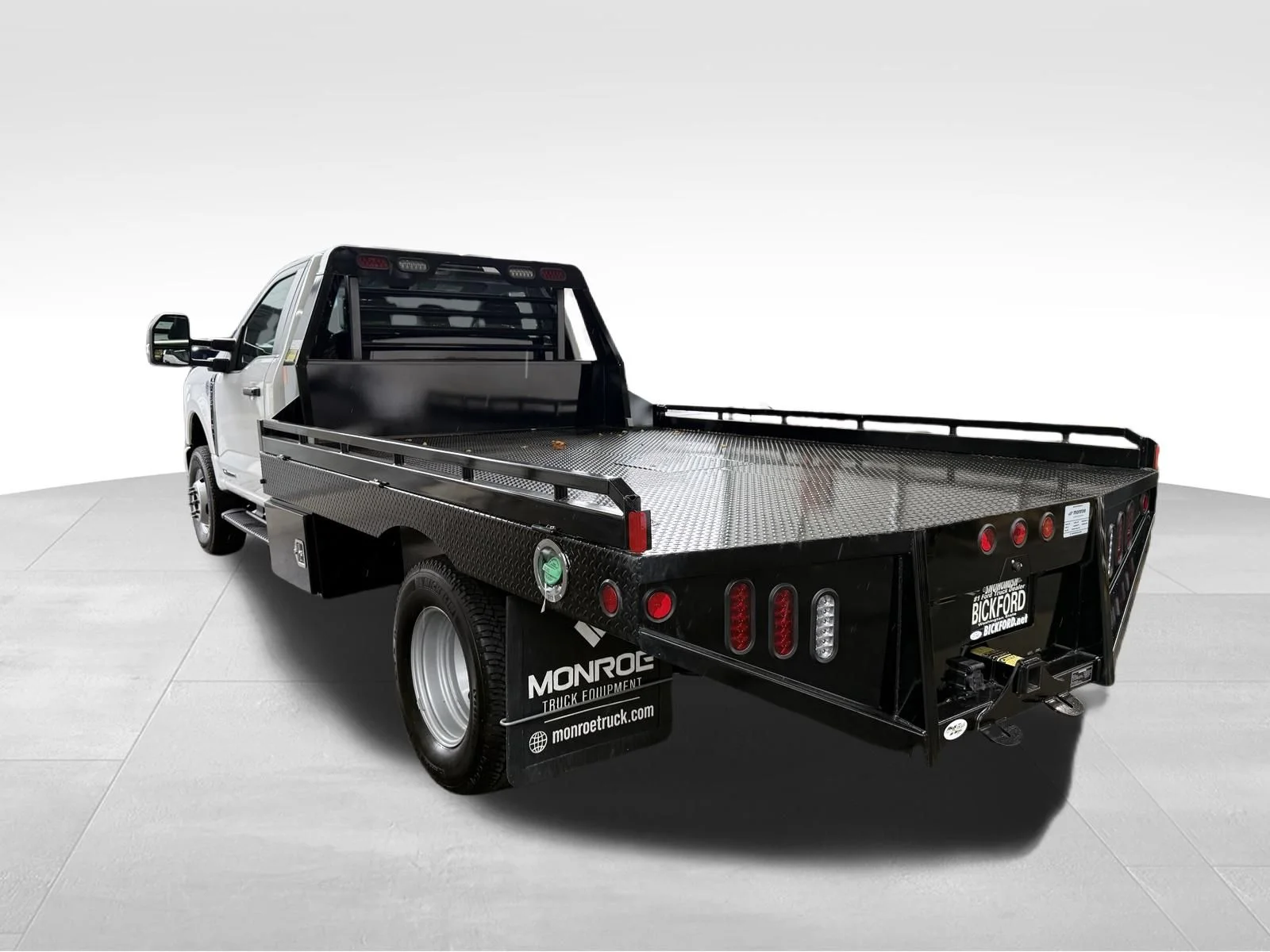 2025 Ford F-350 Super Duty Chassis Cab XL - Photo 7