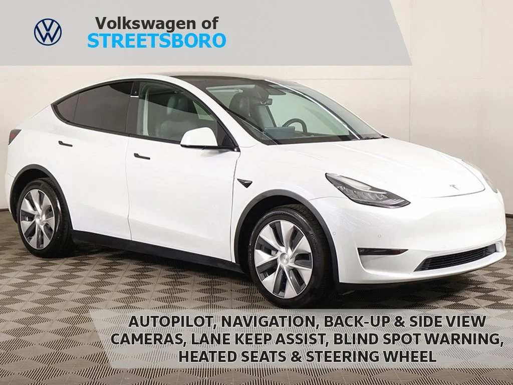 2021 Tesla Model Y Long Range Dual Motor All-Wheel Drive's photo