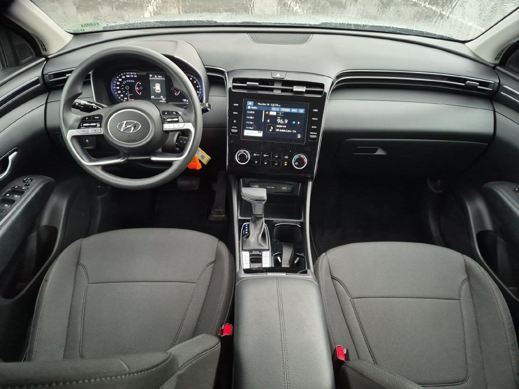 Used 2024 Silver Hyundai SE image 23