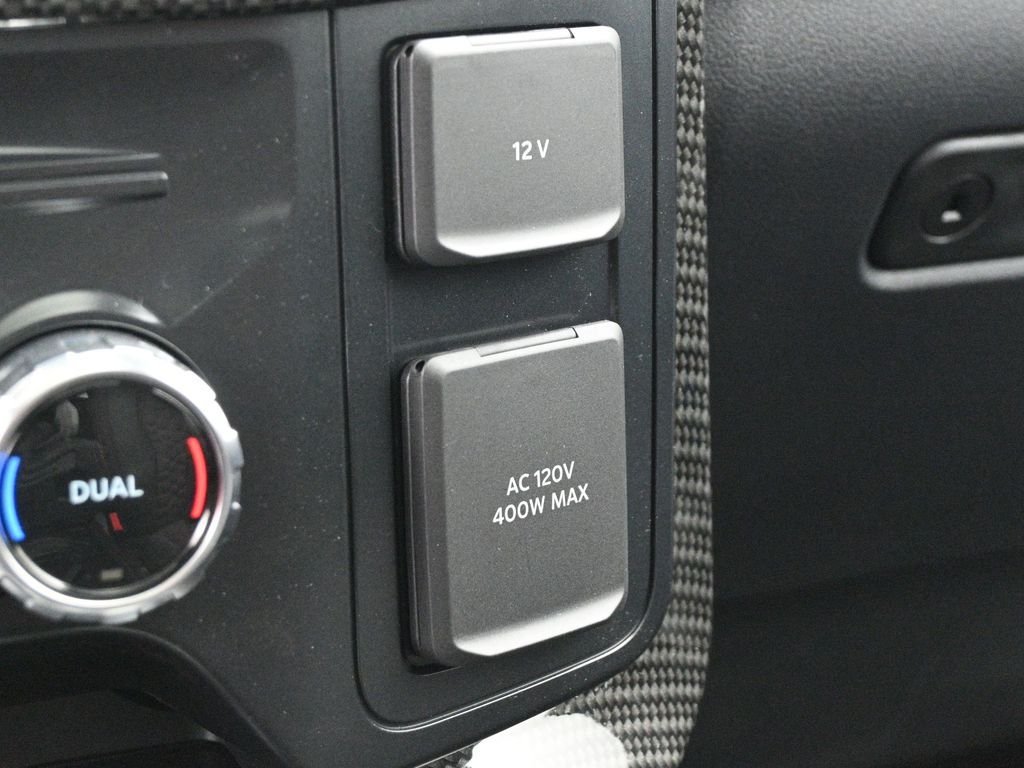 2025 Ford F-150 Lariat - Photo 15