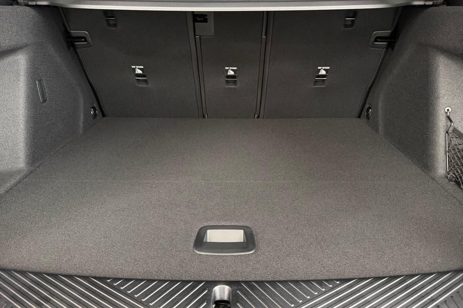 New 2026 Skyscraper Grey Metallic BMW 30 xDrive image 15